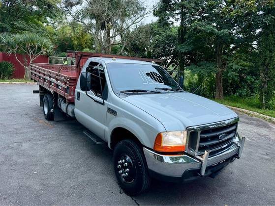 FORD F-4000 3.9 TURBO INTERCOOLER DIESEL 2P MANUAL